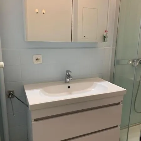 Cozy 2 Bedroom With Seaview In T82 * Oostende